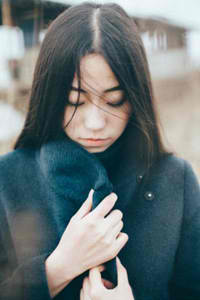 女人全身光了着的视频