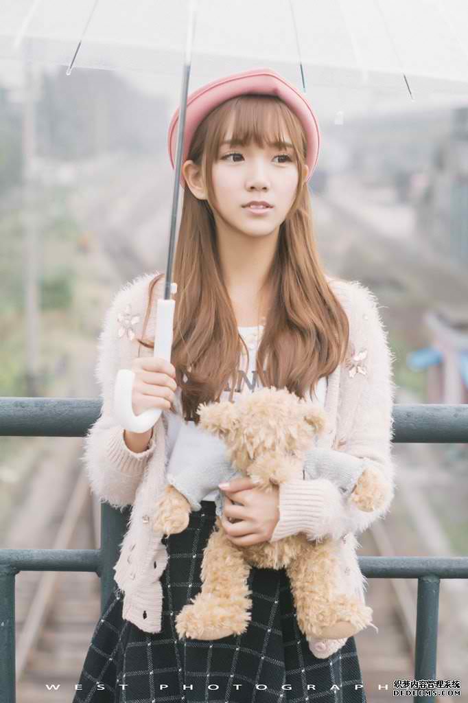 15岁美女图片
